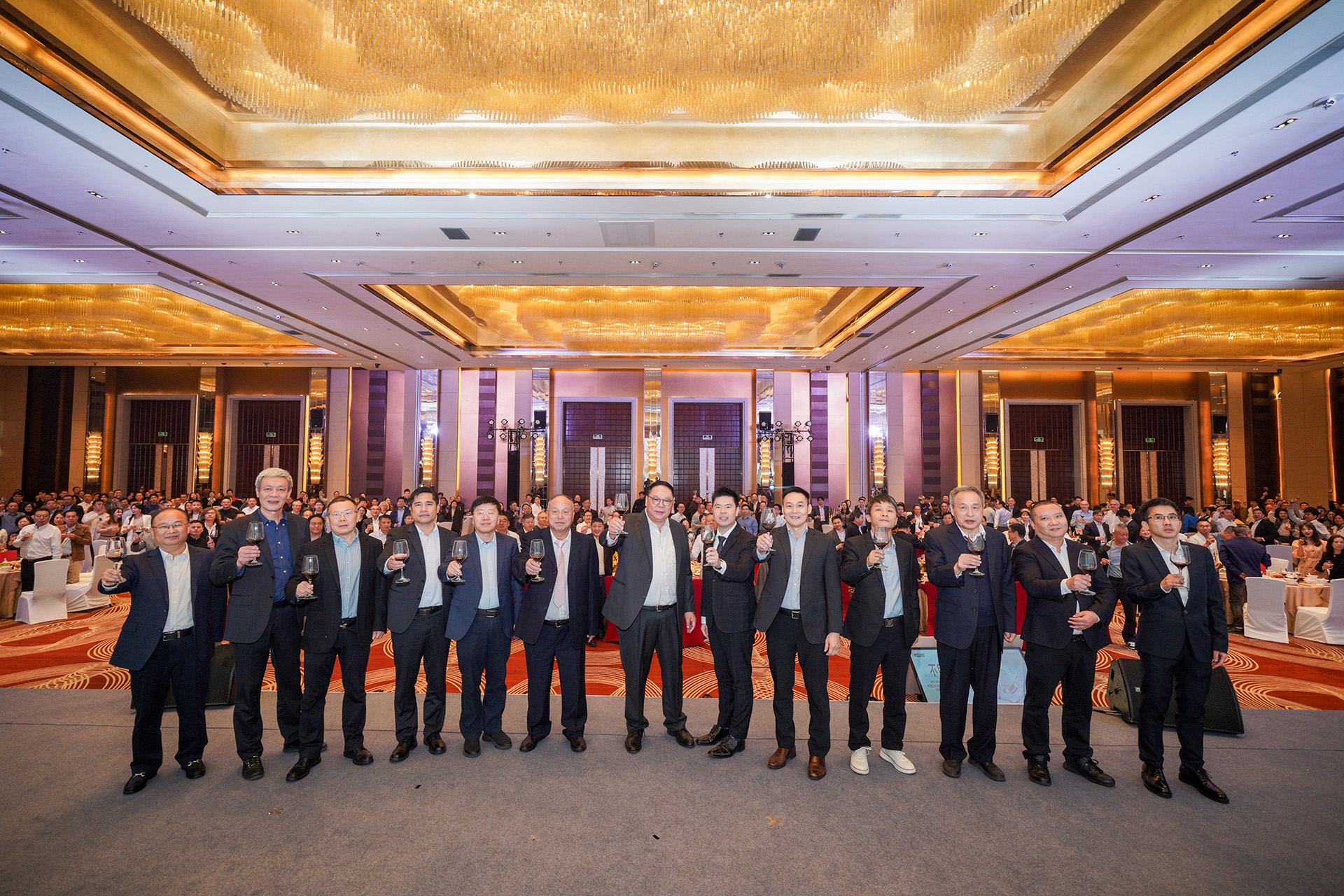 上市十载｜伊之密的“破”与“立”：一场中国制造的“进化论”